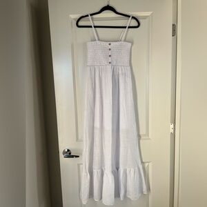 AUW White Sleeveless Spaghetti Strap Sundress